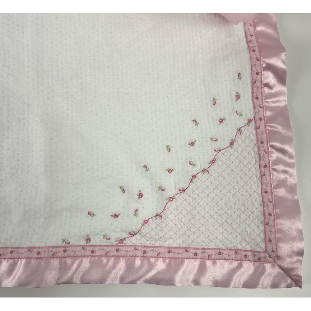 Vintage Carters Little Rose Baby Blanket Flowers Satin Trim‎ 100% Cotton White